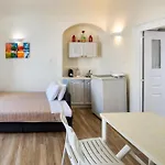 Day One Mansion דירה