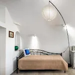 Day One Mansion דירה