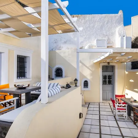 Day One Mansion Διαμέρισμα Φηρά