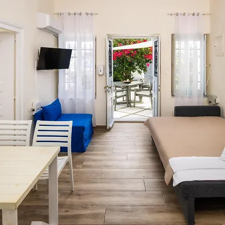 费拉首日公寓 公寓 *