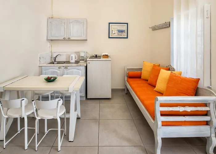 Day One * Fira (Santorini)