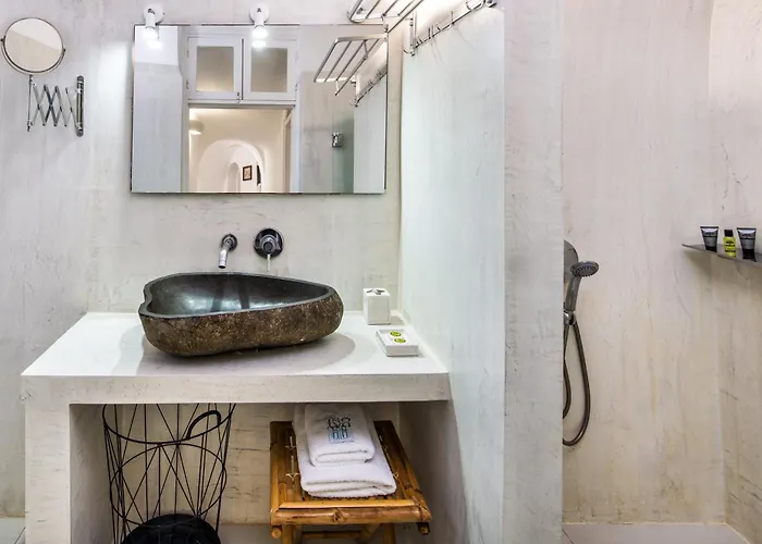 Day One Fira (Santorini)