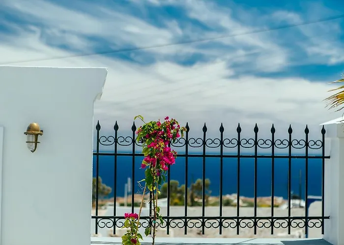 Apartment Day One Fira (Santorini)