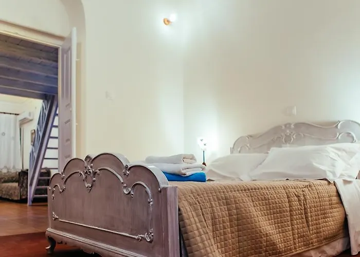 Apartment Day One Fira (Santorini)